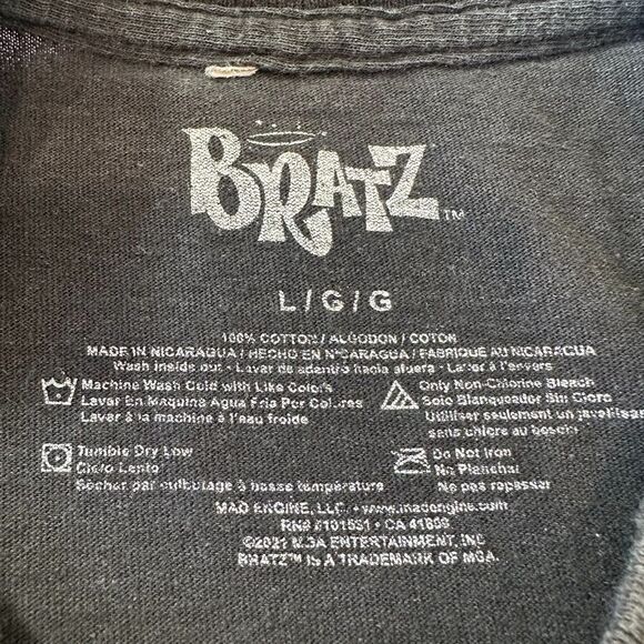 Bratz Black Graphic Short Sleeve T Shirt Size Large - Picture 3 of 6